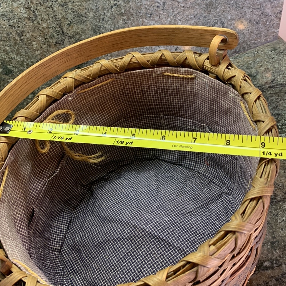 Vintage Handmade Basket - Picture 8 of 8